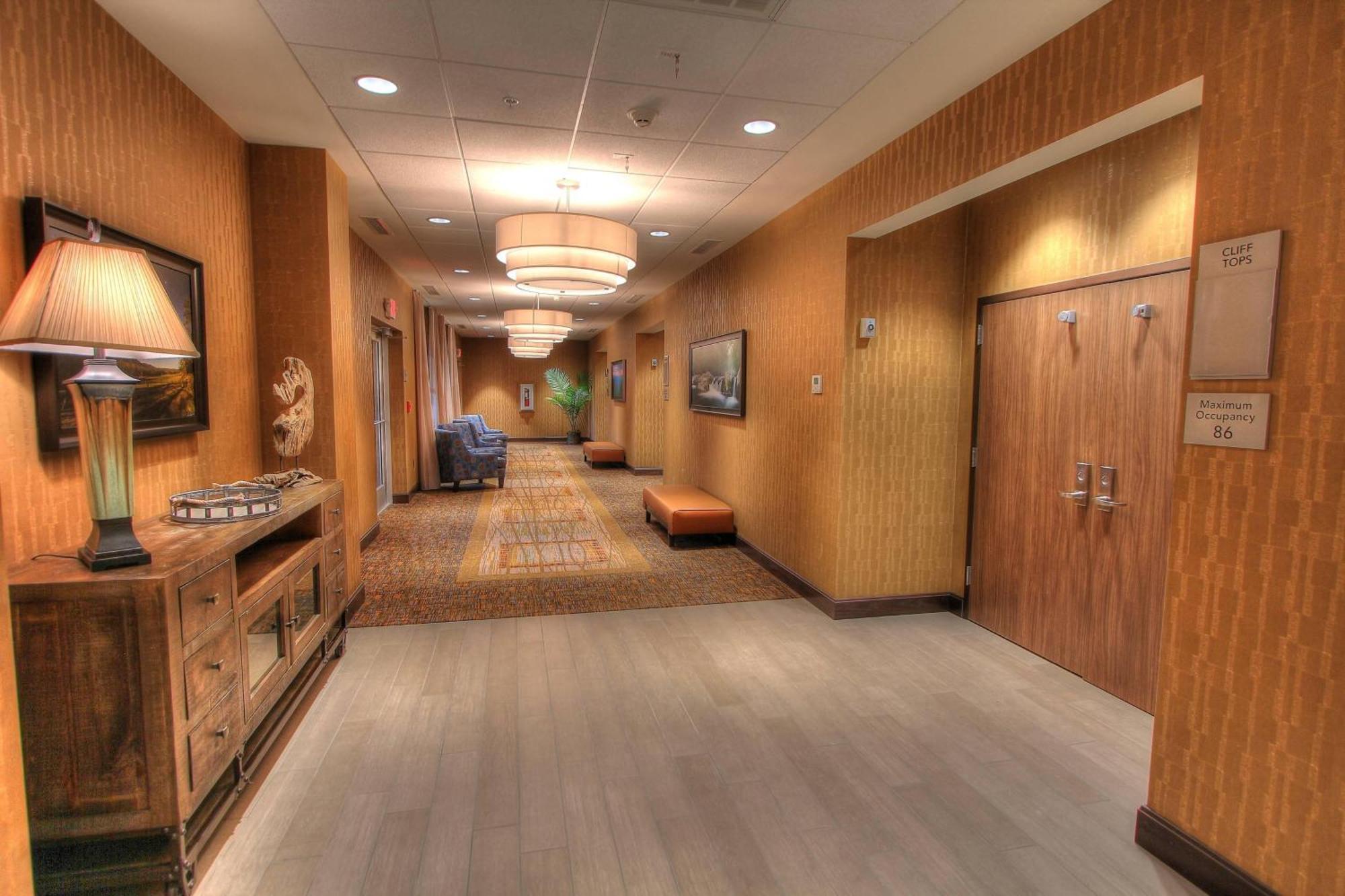 Courtyard By Marriott Gatlinburg Downtown Hotel Eksteriør billede