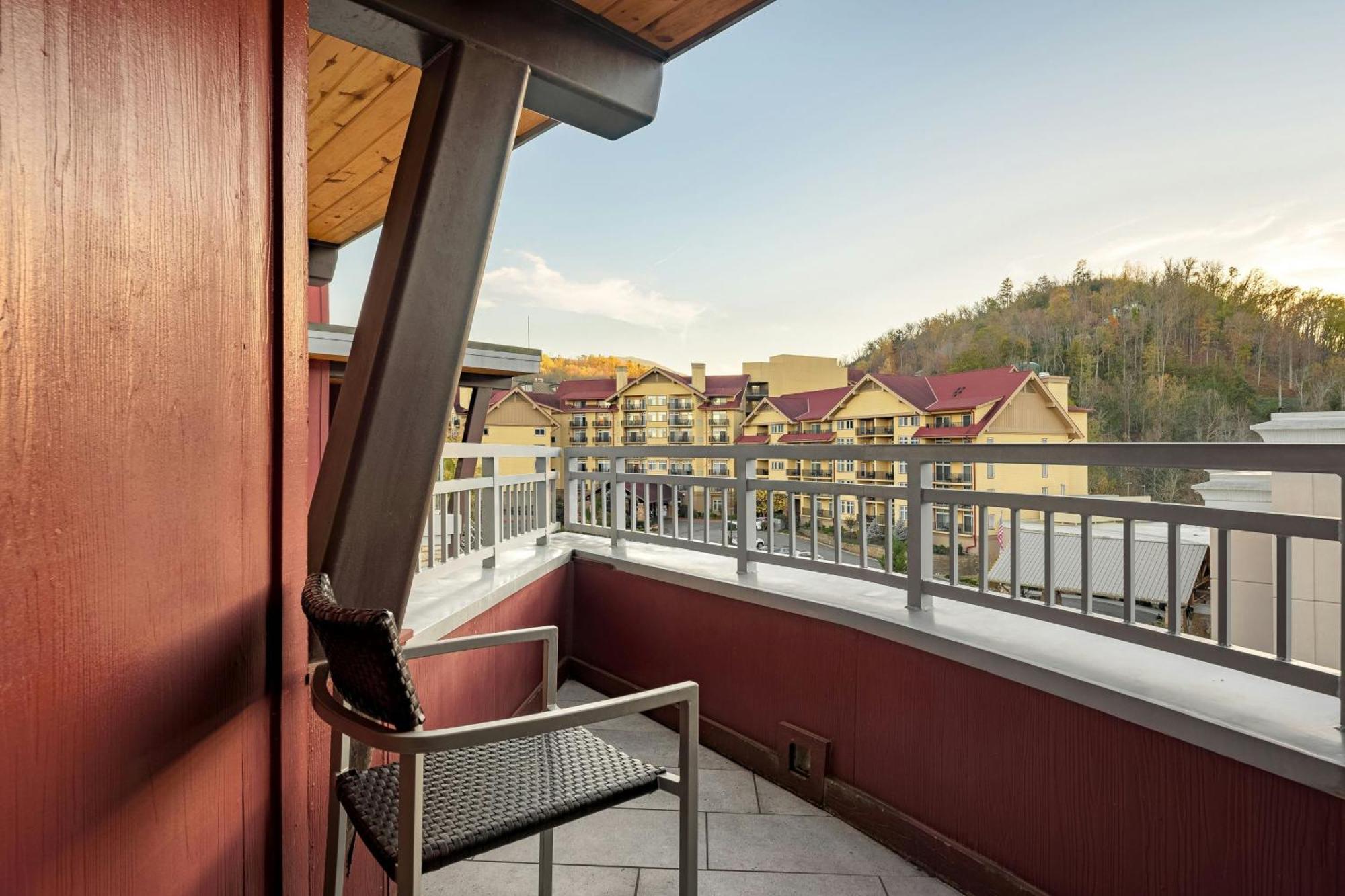 Courtyard By Marriott Gatlinburg Downtown Hotel Eksteriør billede