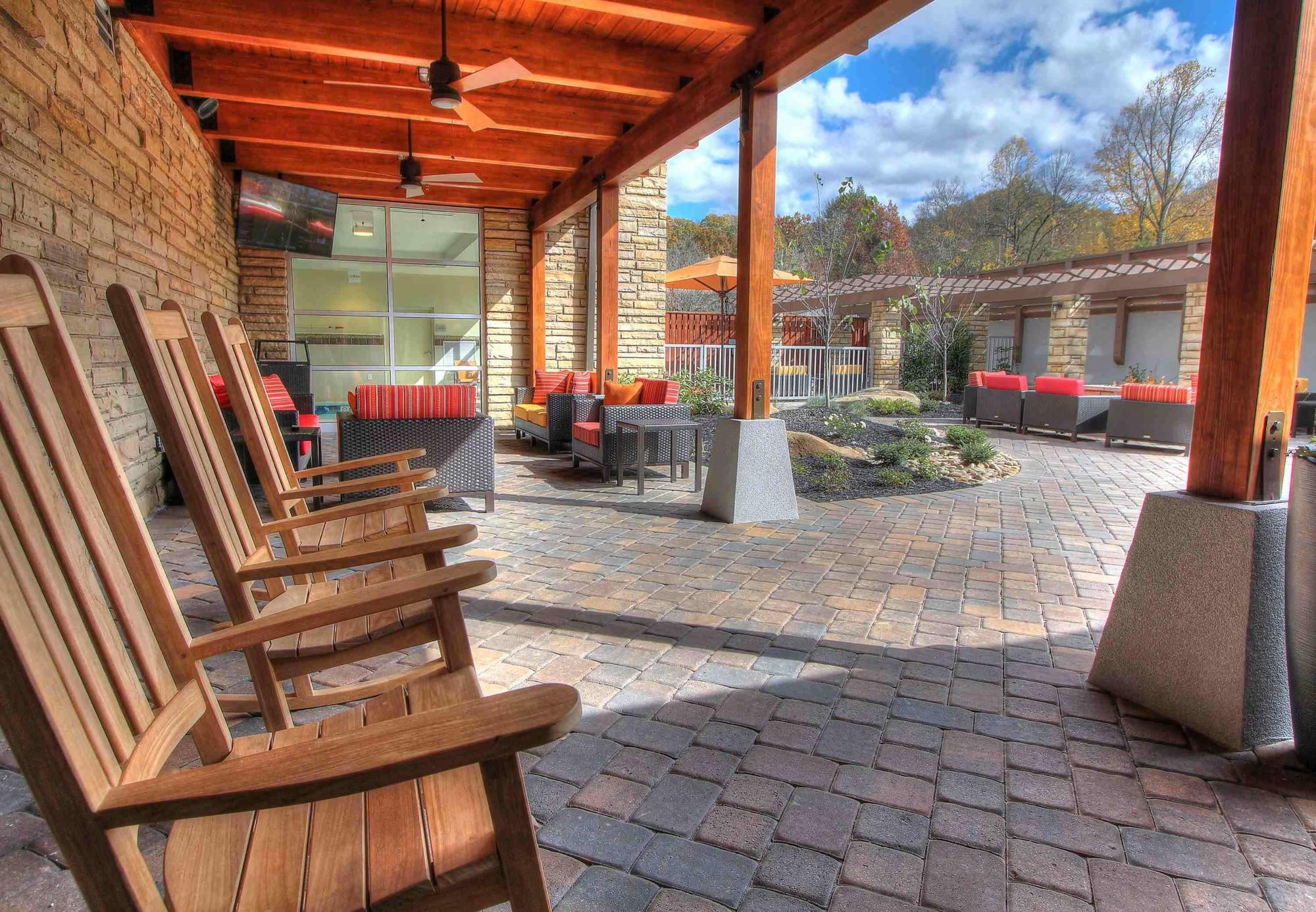 Courtyard By Marriott Gatlinburg Downtown Hotel Eksteriør billede